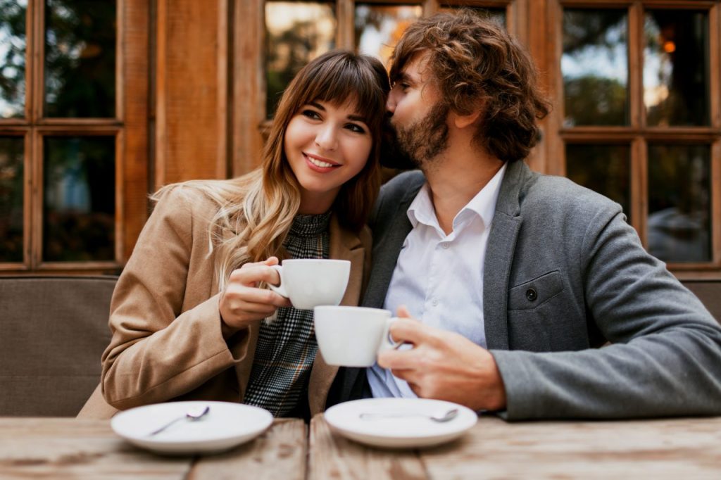 Modern Love in 2025: Dating Tips That Actually Work